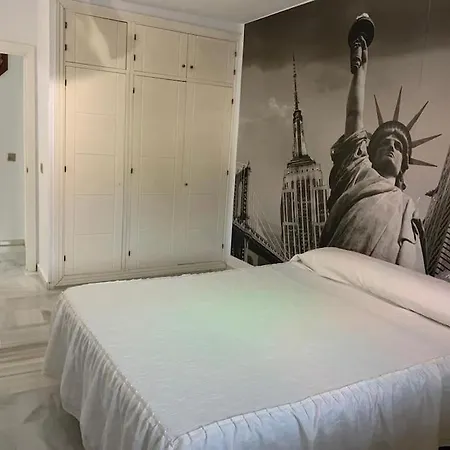 Apartamento Puerto エステポナ
